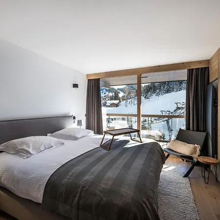 Phoenix - Pieces 004 * Courchevel